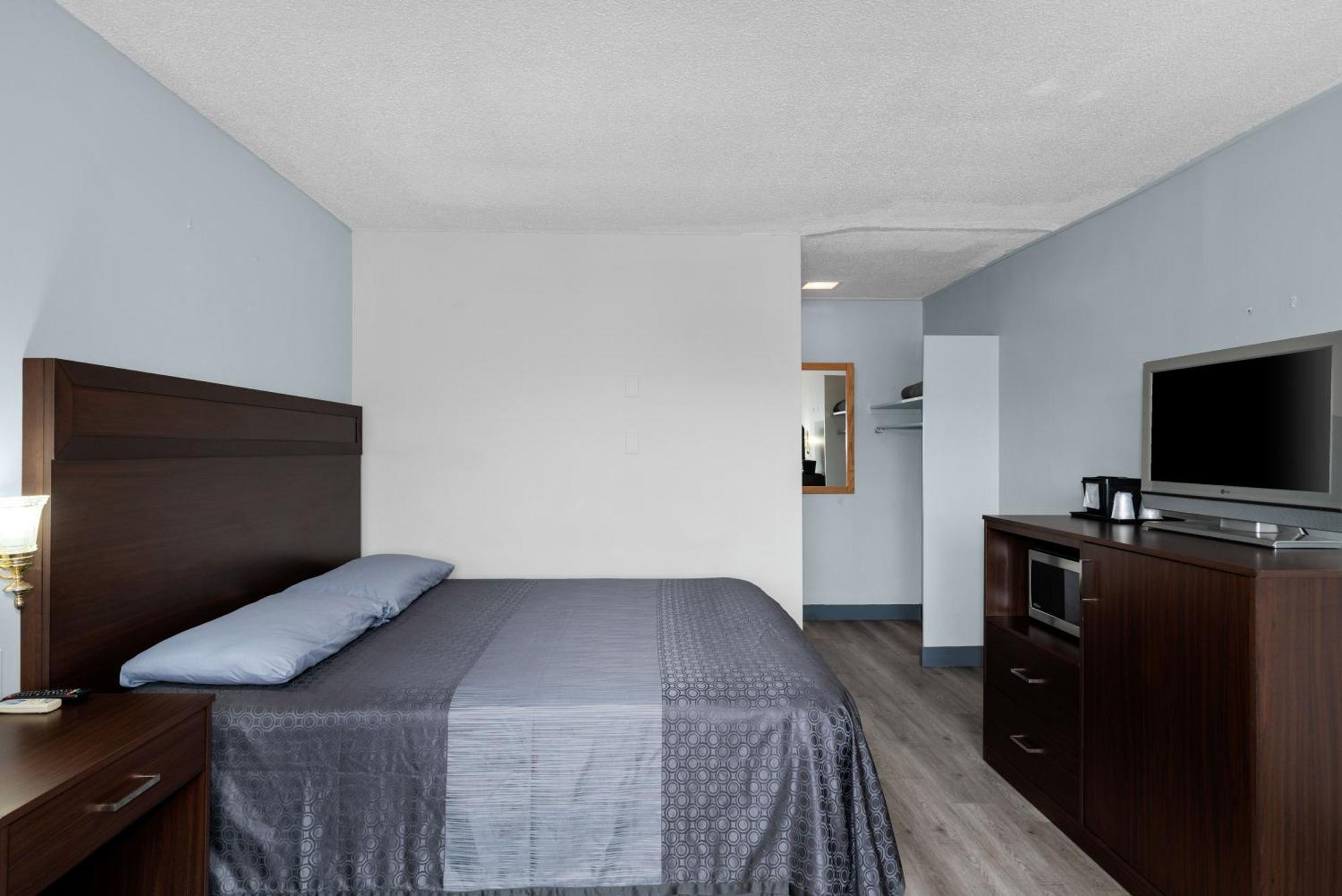 Holiday Lodge Wenatchee Extérieur photo